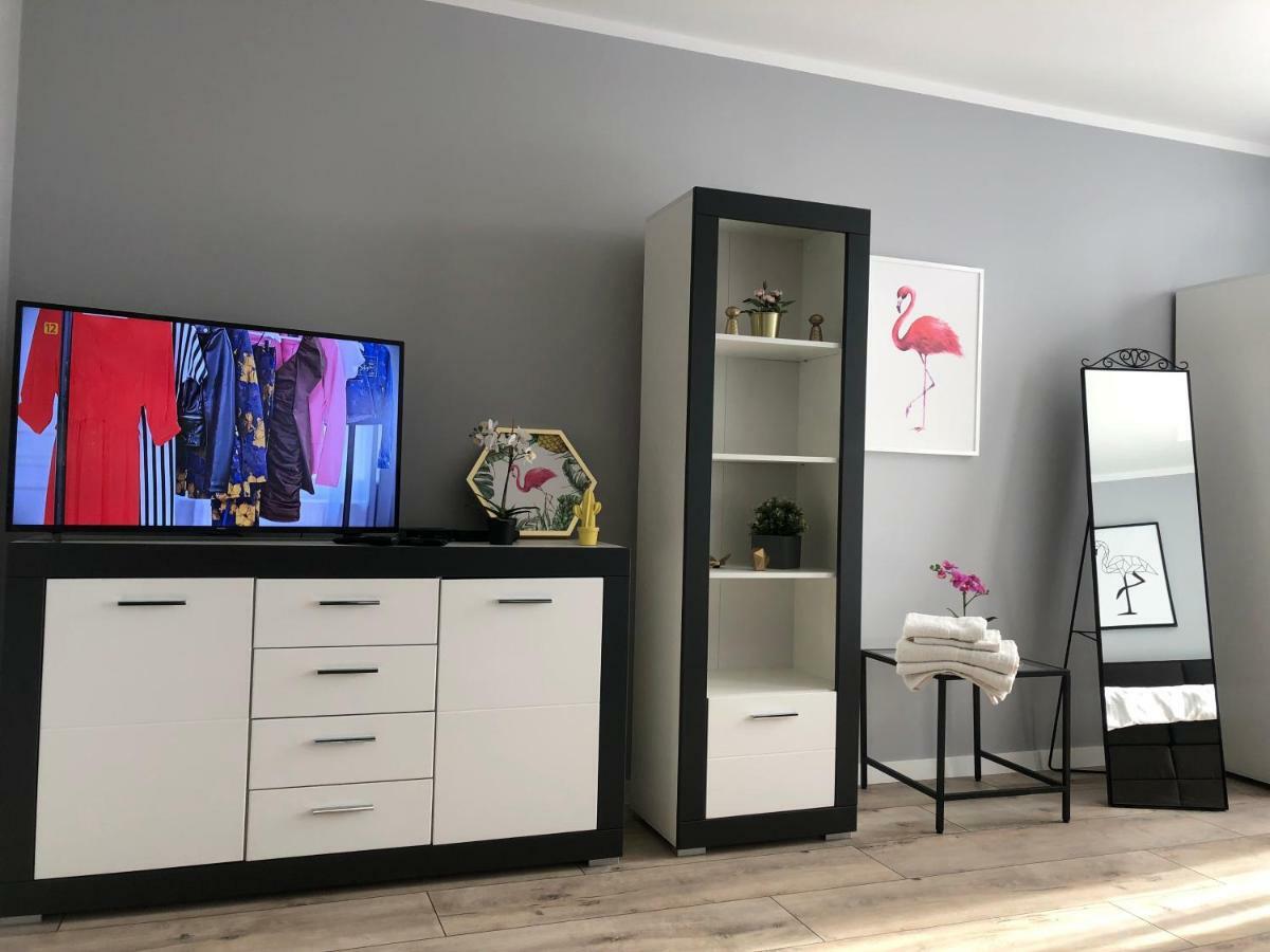 Apartament Flaming Z Balkonem - Scisle Centrum Naprzeciwko Pkp I Pks - Self Check In - Darmowy Parking - Pozne Wymeldowanie - Wystawiamy Fv ออปอเล ภายนอก รูปภาพ